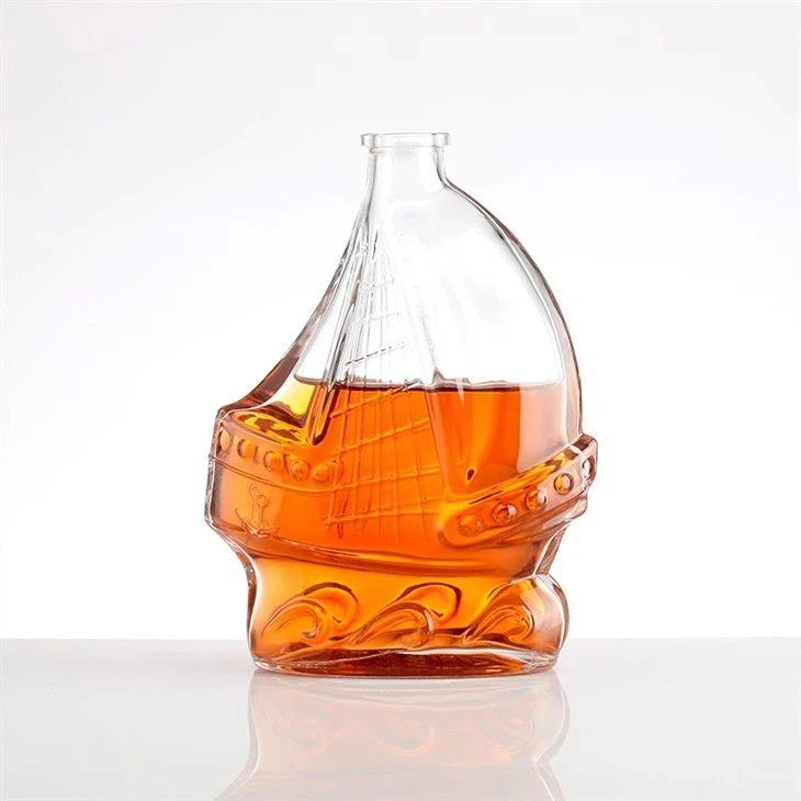 Design Boat Shaped Bottle 700 ML factory